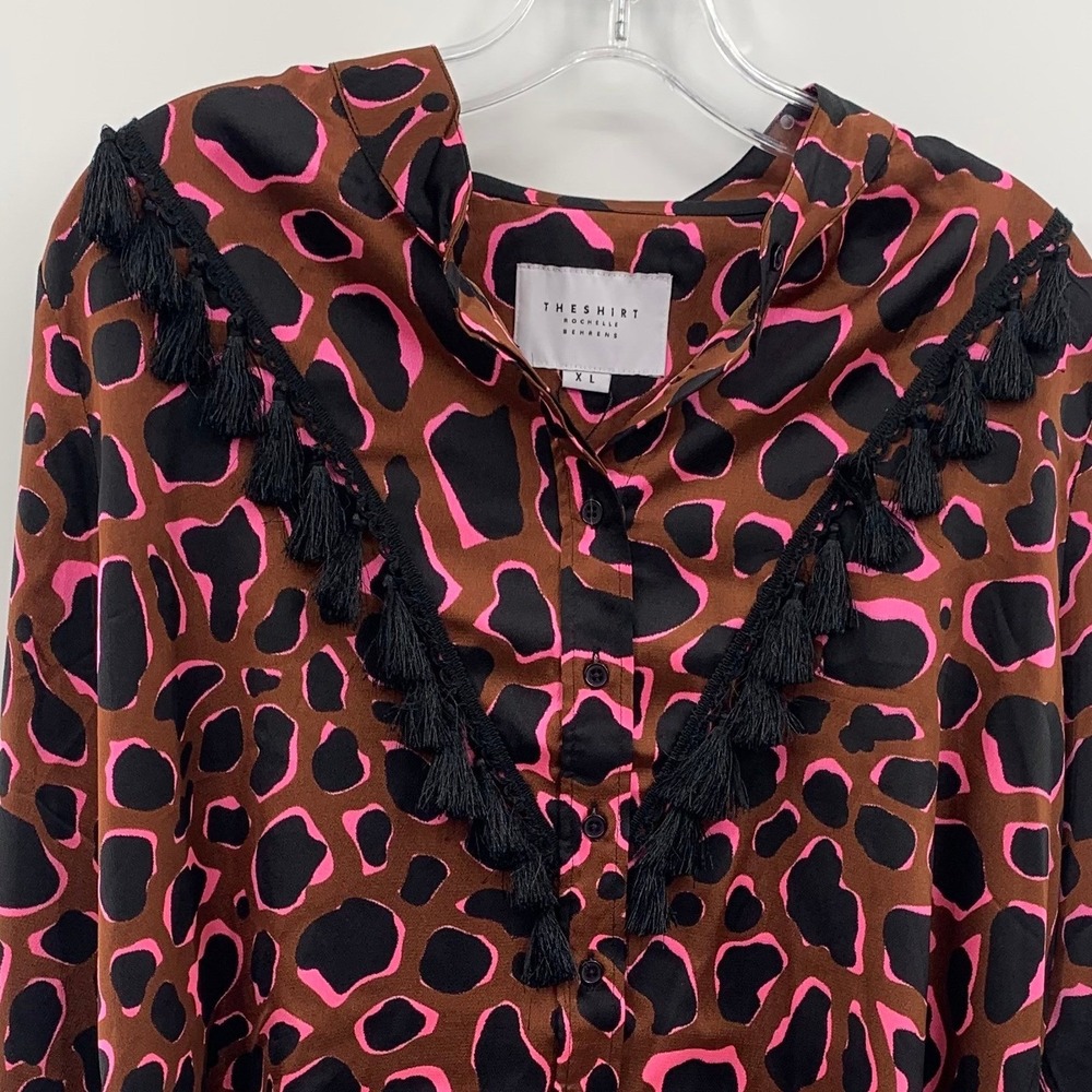 The Shirt Rochelle Behrens XL Animal Print No Gape Satin Tassel Blouse NWT